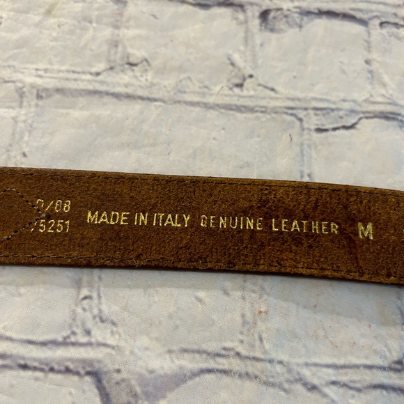 WESTERN MADE IN ITALY BROWN LEATHER WITH BRASS STUDS & STITCHING BELT WOMEN’S M - Picture 6 of 10